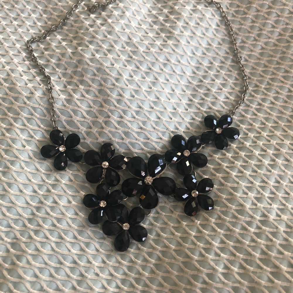 Black Flower Necklace
